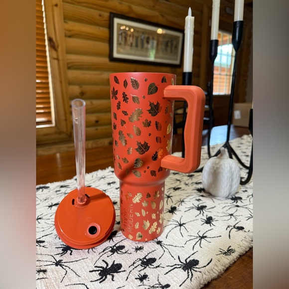 FALL LEAVES Simple Modern 40oz Signature Tumbler - Picture 2 of 6